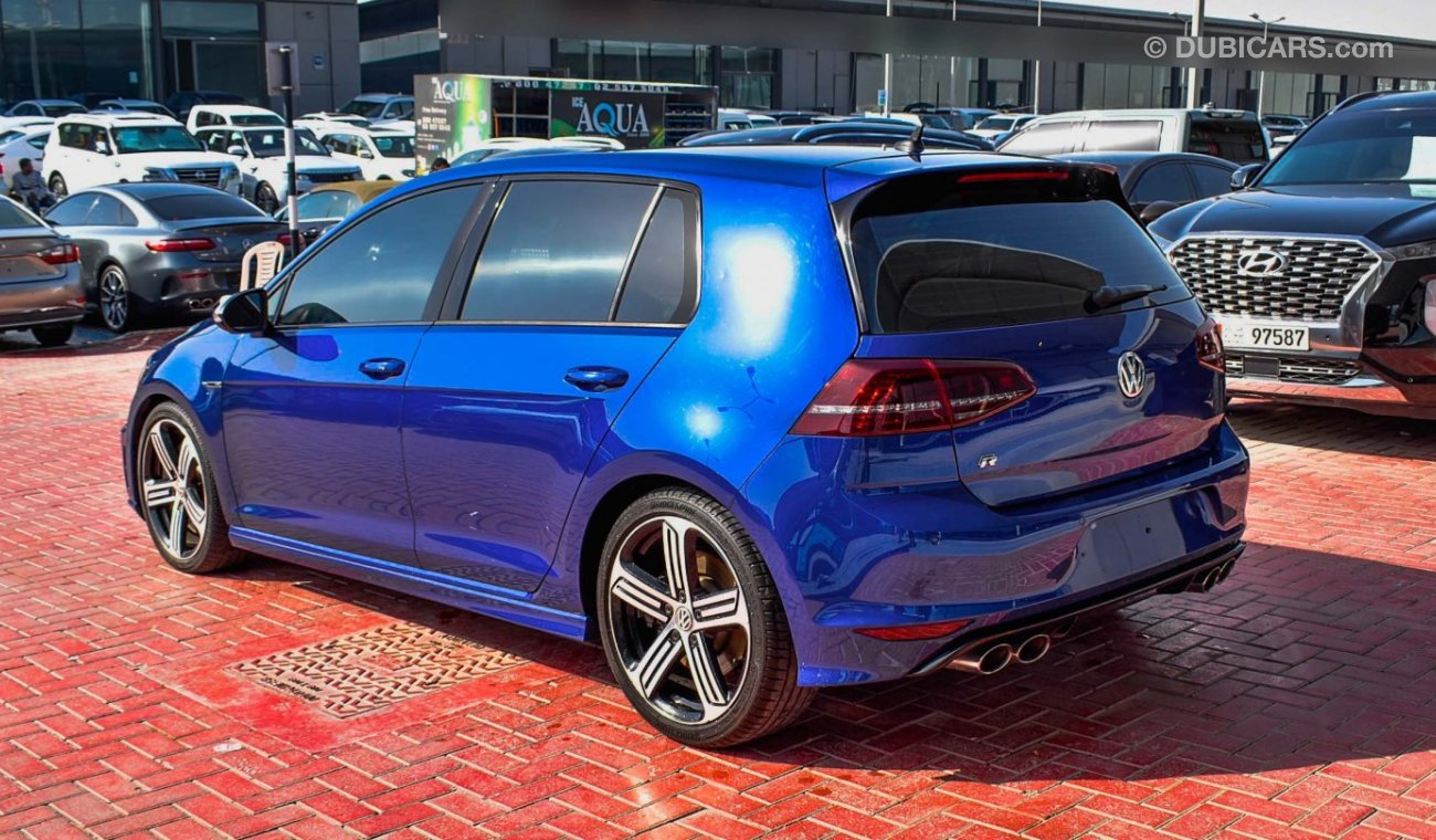 Volkswagen Golf R