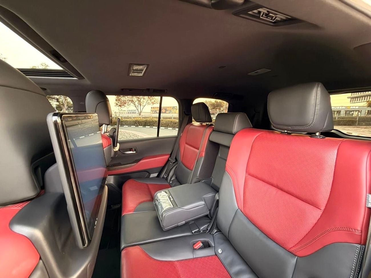 Toyota Land Cruiser VXR