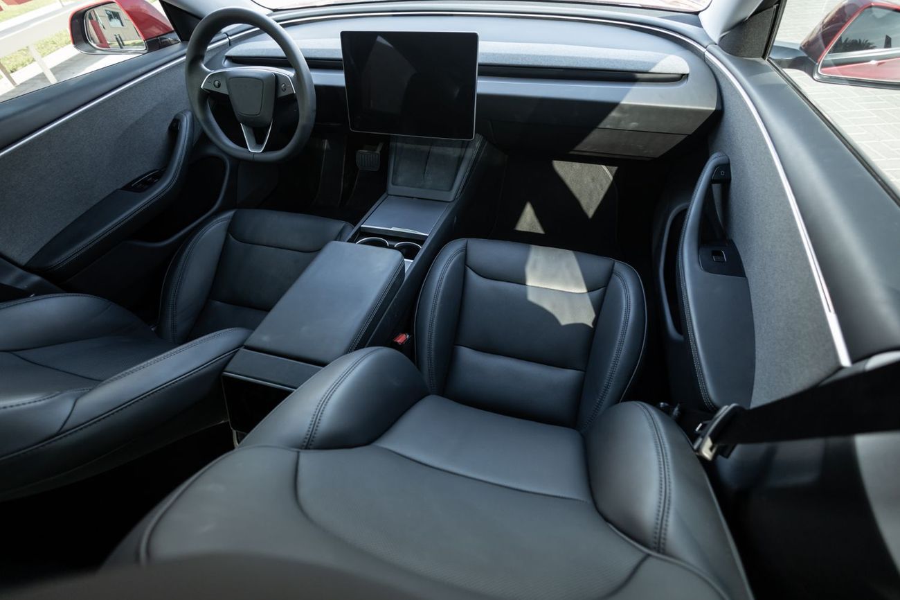 تسلا موديل 3