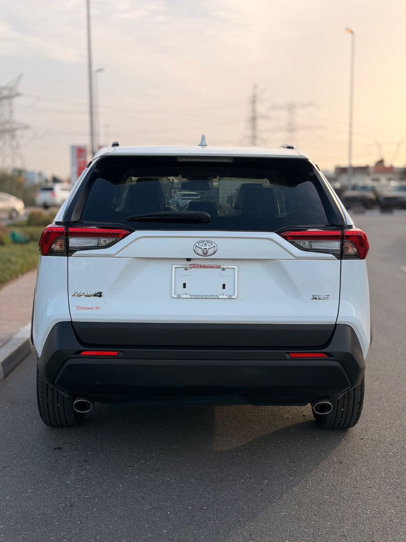 Toyota RAV4 XLE 2.5L Full Option