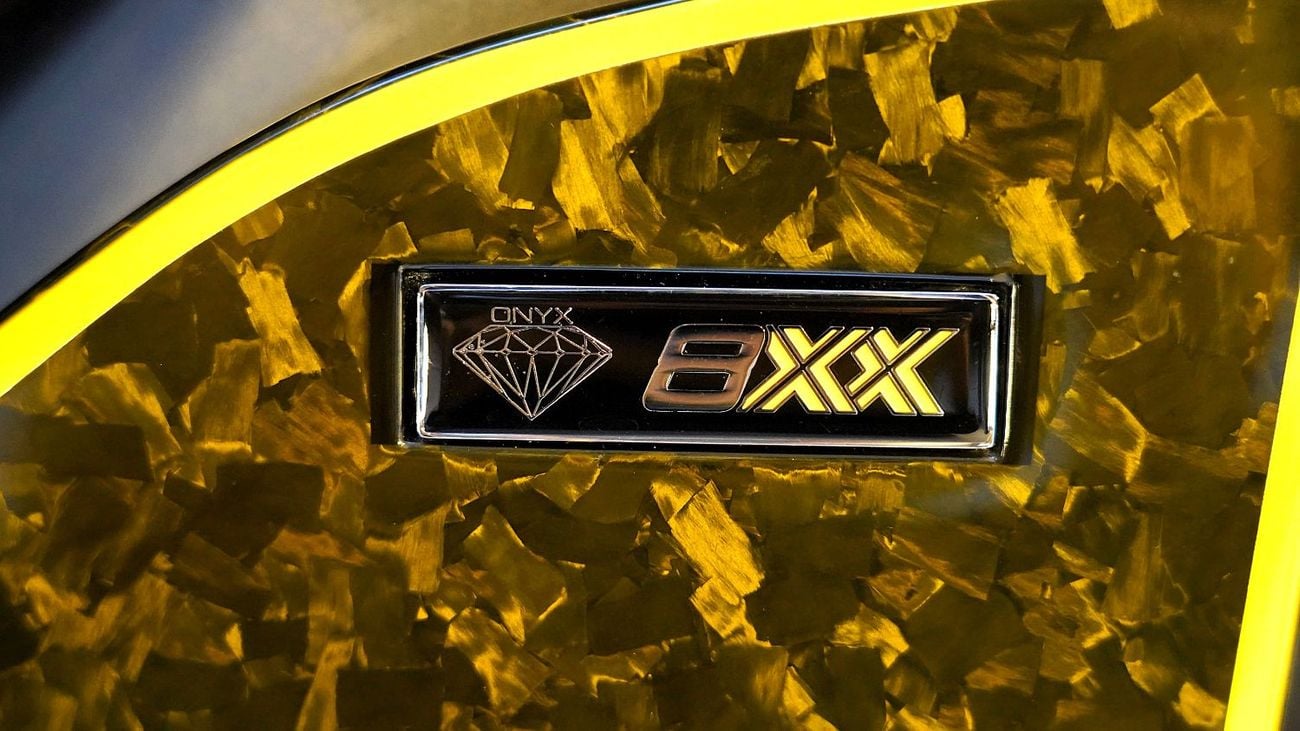 فيراري-أونيكس 812 SUPERFAST | NEGOTIABLE PRICE | 8XX | 1 OF 5 | 2022 | 865 HP | 3-YEAR WARRANTY AND SERVICE