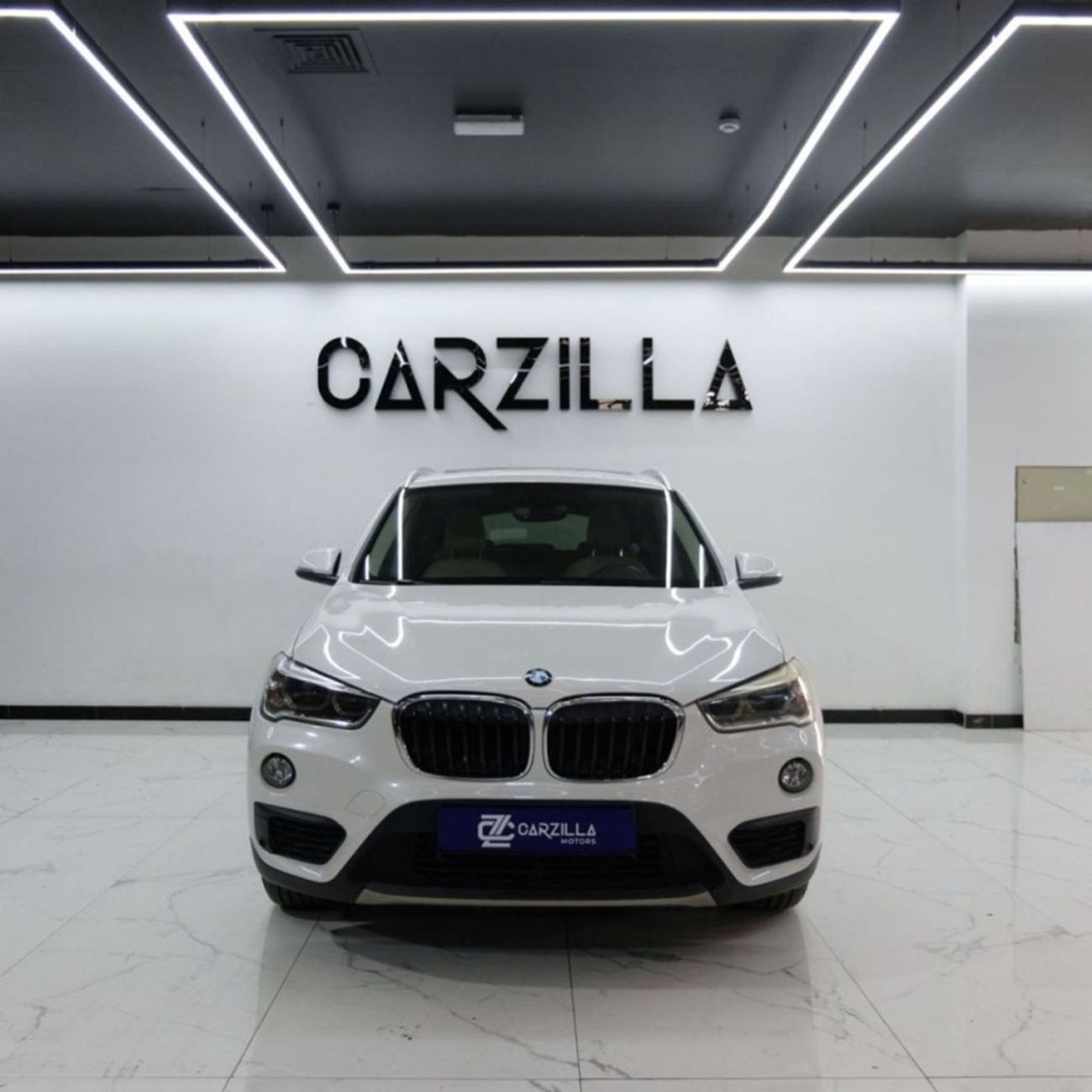 بي أم دبليو X1 sDrive 20i 2.0L BMW X1 SDrive 20i 2017 | AGMC Full Service History | GCC Specs