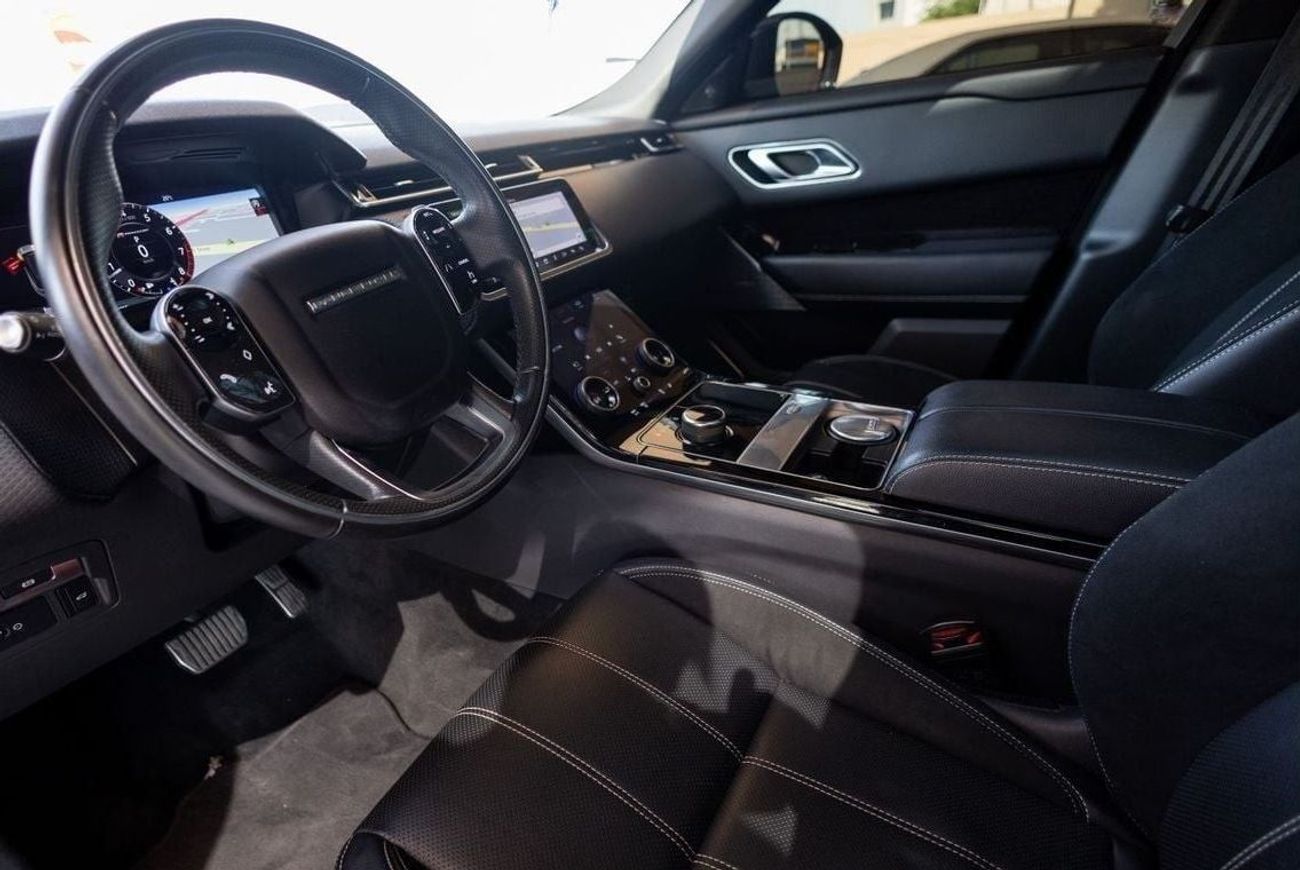 لاند روفر رينج روفر فيلار P250 R-Dynamic SE 2.0L Range Rover Velar P250 R-Dynamic SE 2019 GCC under Warranty with Flexible Dow