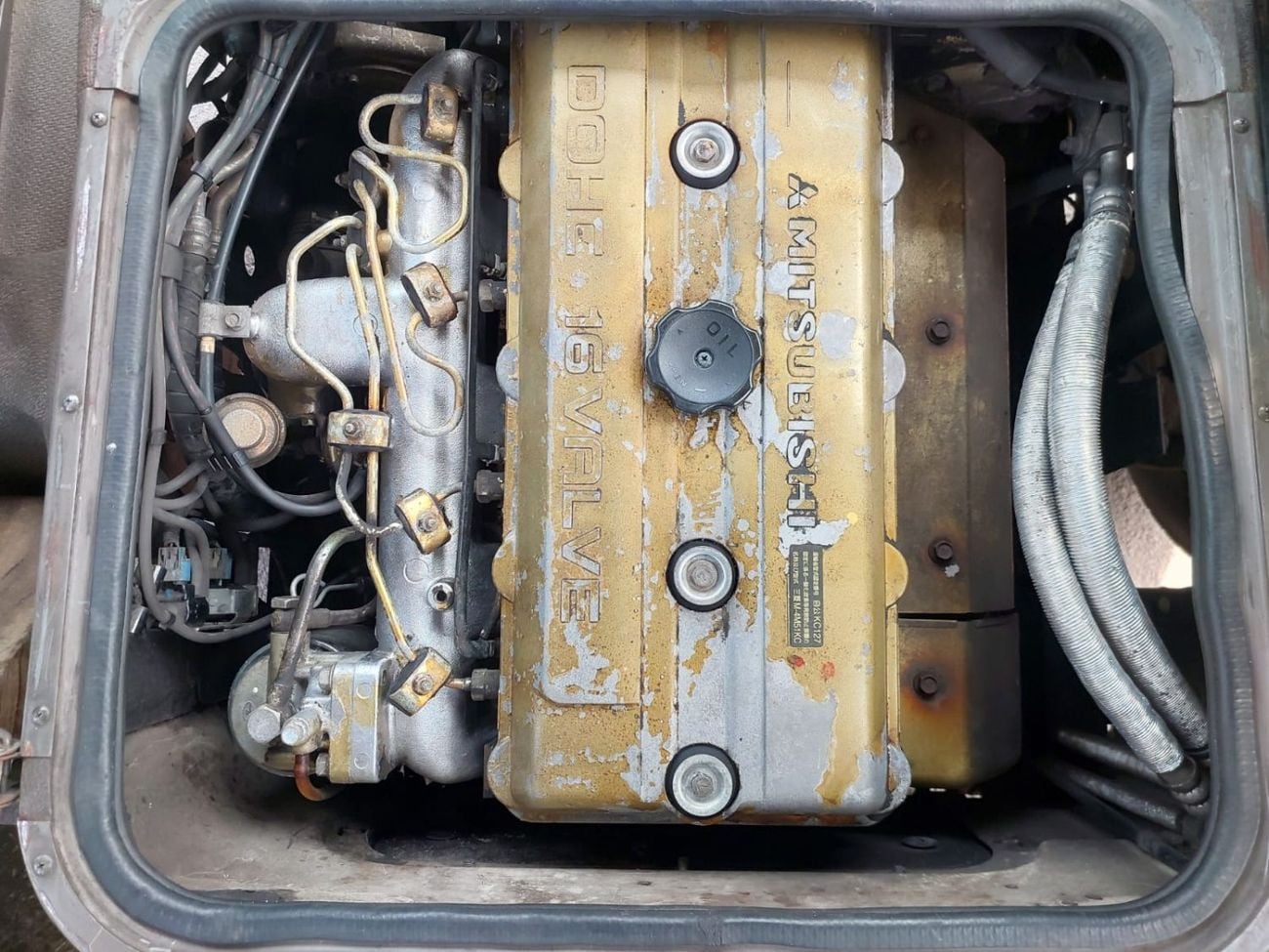 ميتسوبيشي روزا (RAMADAN OFFER) MITSUBISHI ROSA BUS RHD 1998 MODEL 5.2 L DIESEL MANUAL(PM00446)