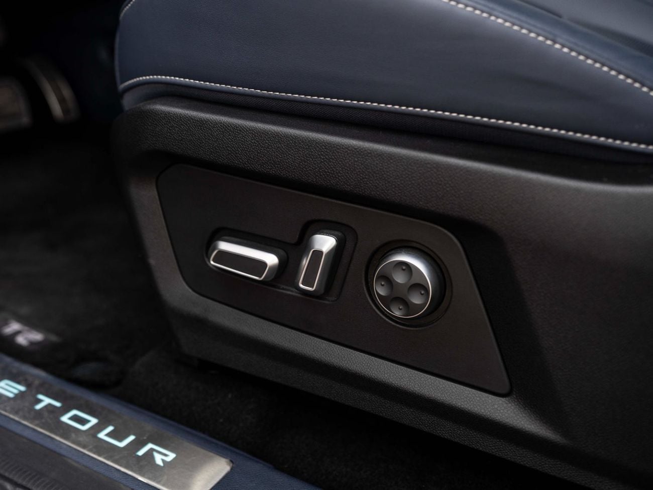 Jetour T2 Luxury Plus