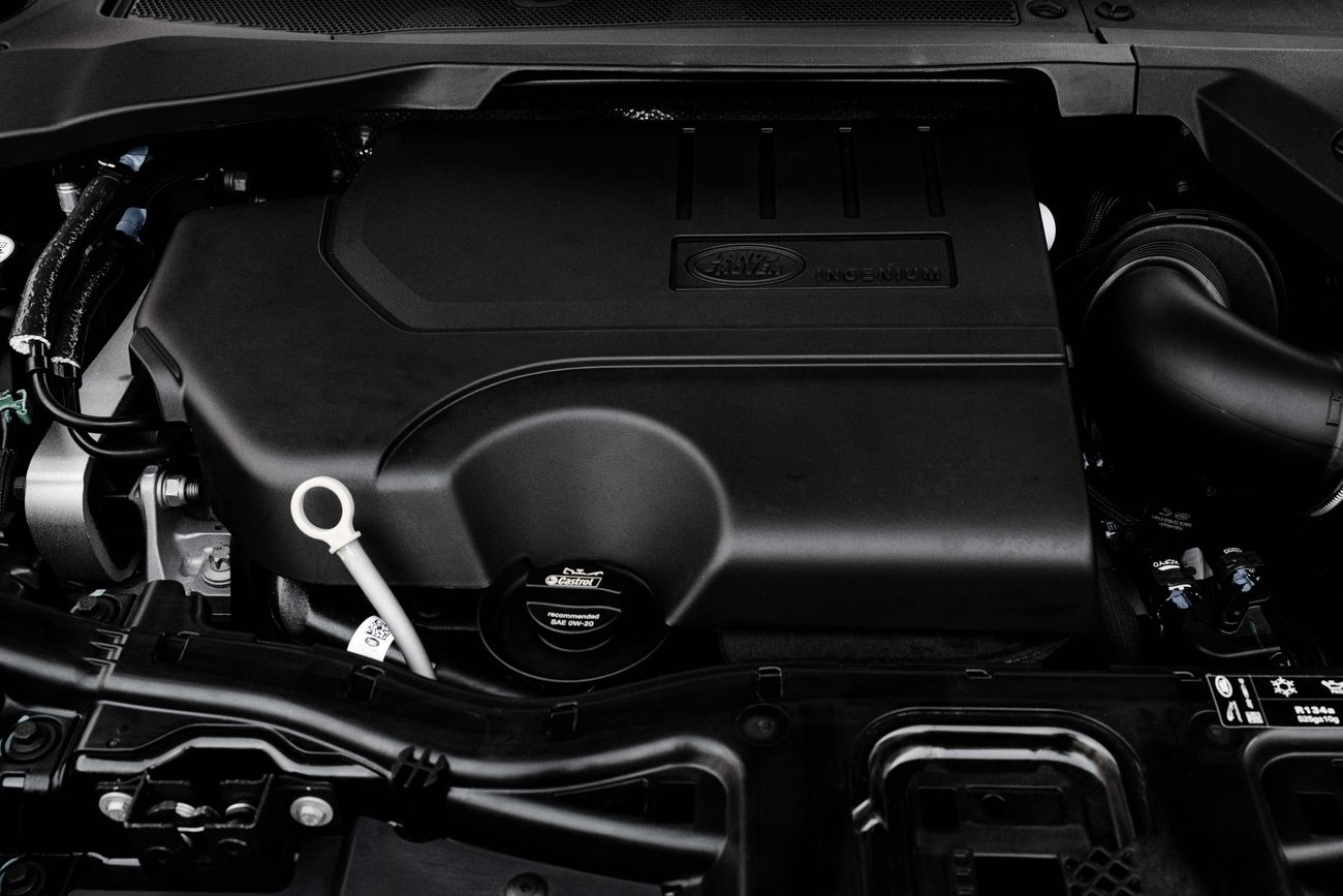 لاند روفر دسكفري سبورت 3,232 P.M | 0% Downpayment | Discovery Sport Dynamic SE P250!