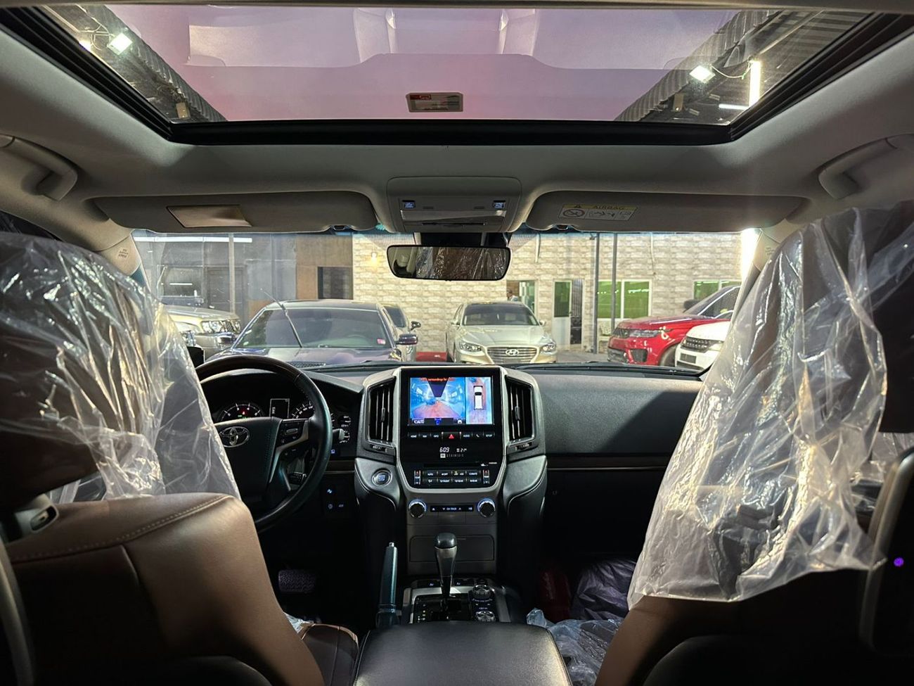 تويوتا لاند كروزر VXR+ 5.7L