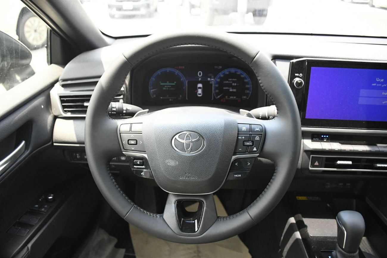 Toyota Camry 2.5L GLE Petrol GCC Black inside Black