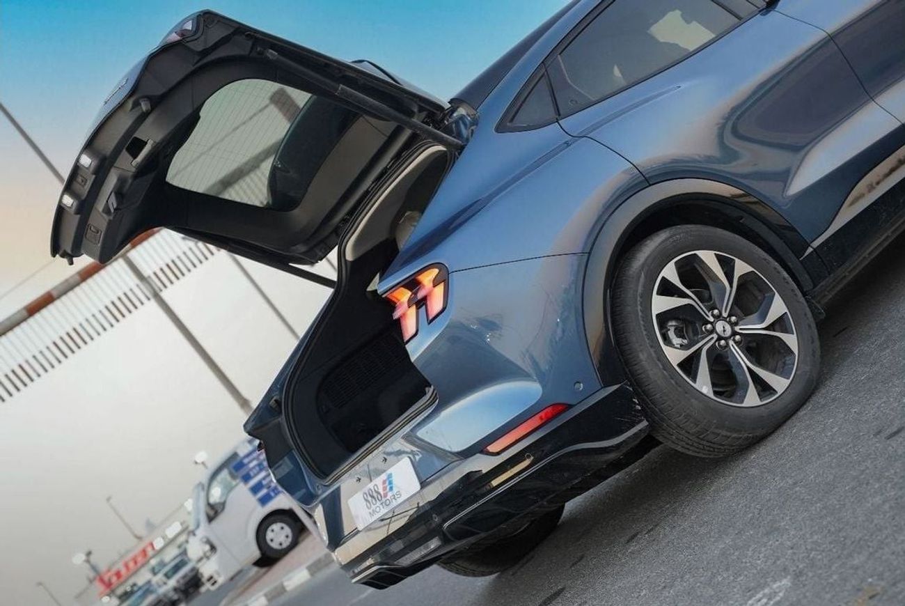فورد موستانج ماك-إي 2022 FORD MUSTANG MACH-E PREIMUM AWD BLUE 0km