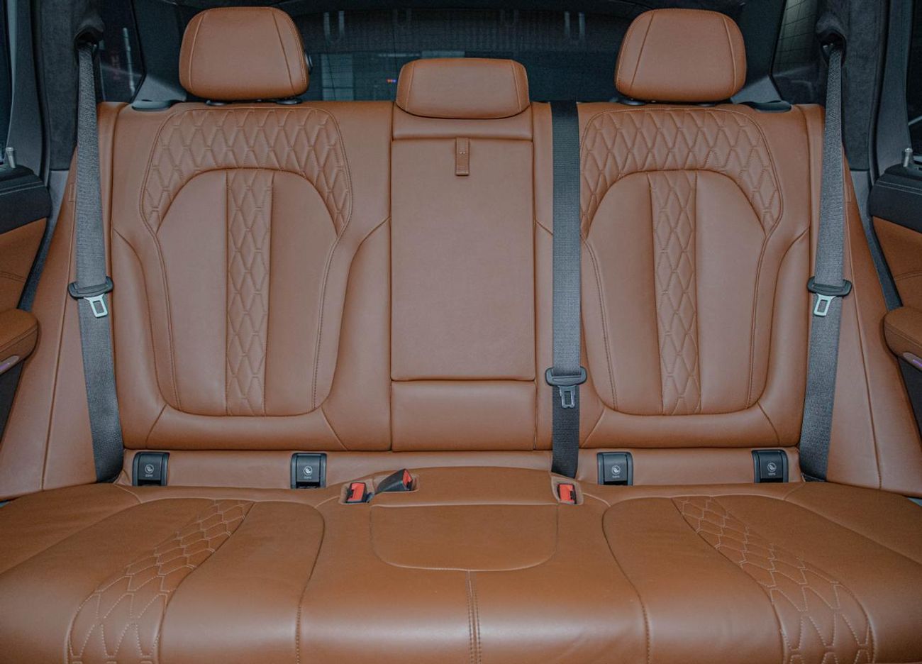 BMW X5 M50i 4.4L M Sport • BMW Warranty + Service 2026 • GCC