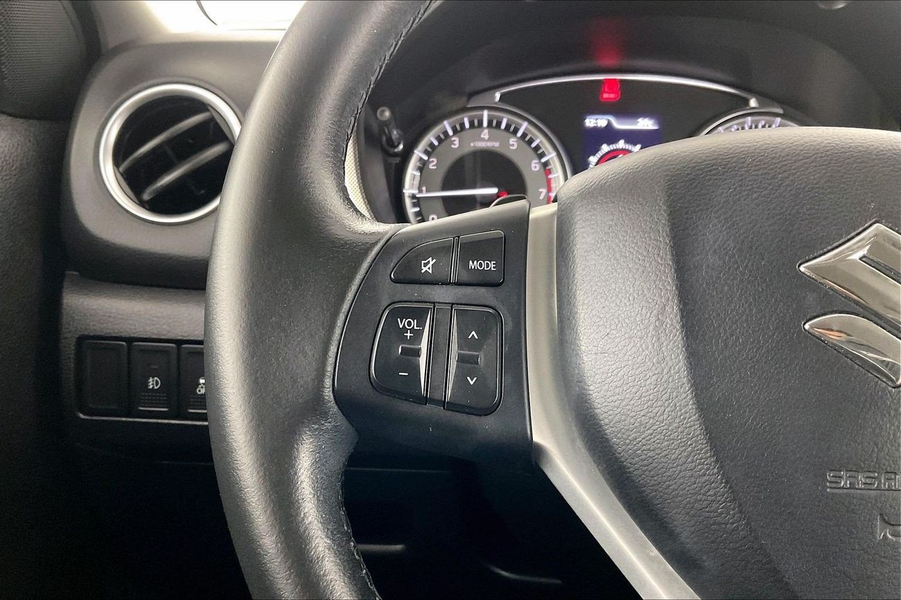 Suzuki Vitara GLX | Guaranteed Warranty | 0 Down Payment