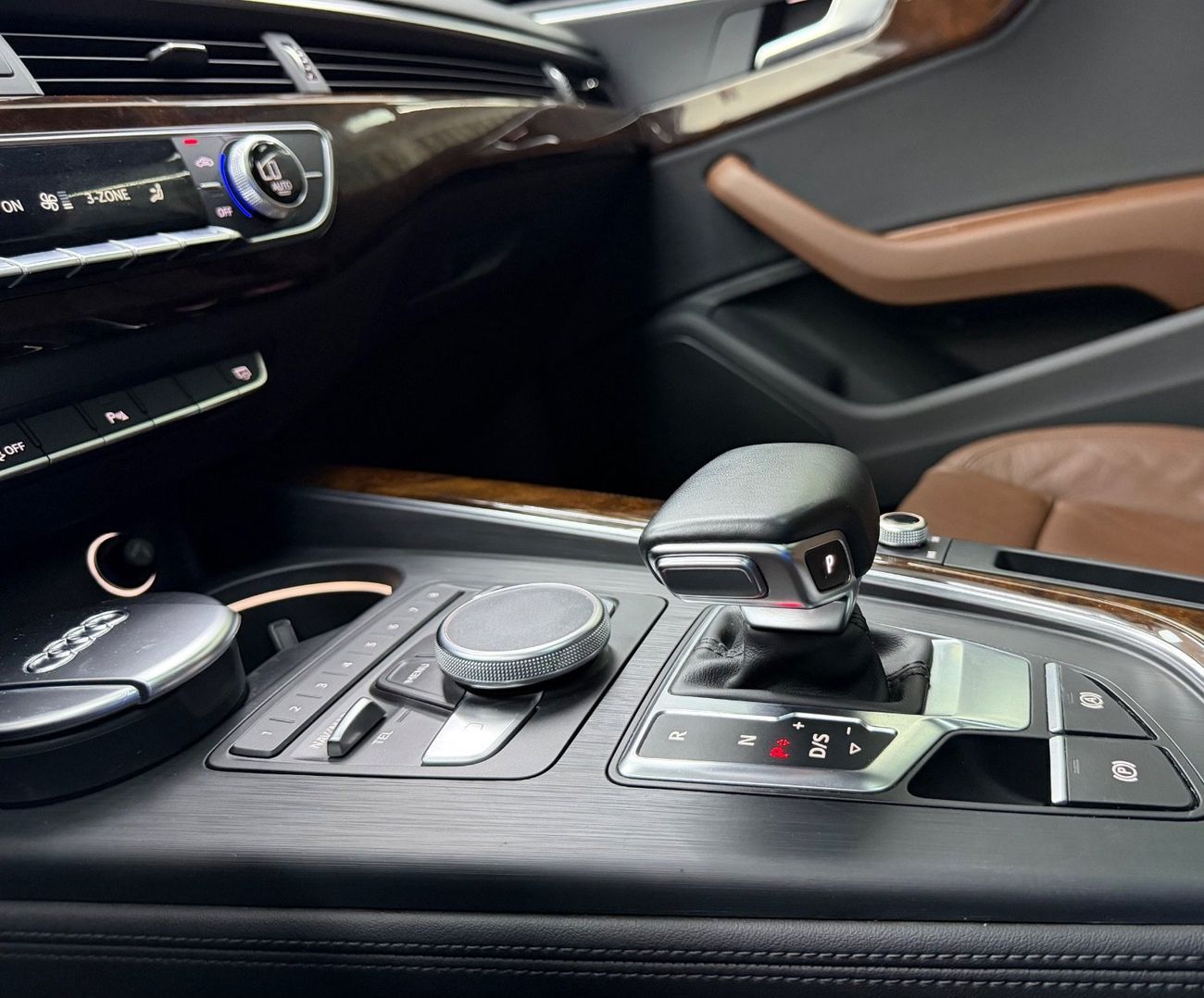 أودي A5 40 TFSI Sport 2.0L