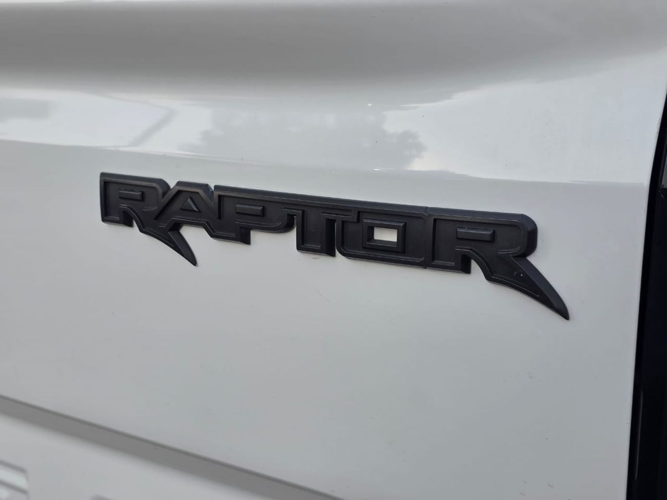 Ford Ranger Raptor petrol 3.0 liter ,right hand drive only for export available