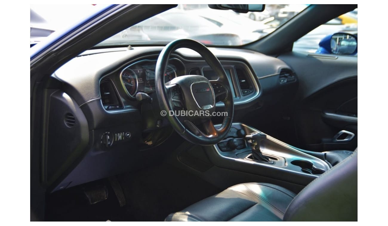 Dodge Challenger CHALLENGER//NICE COLOR//GOOD CONDITION//