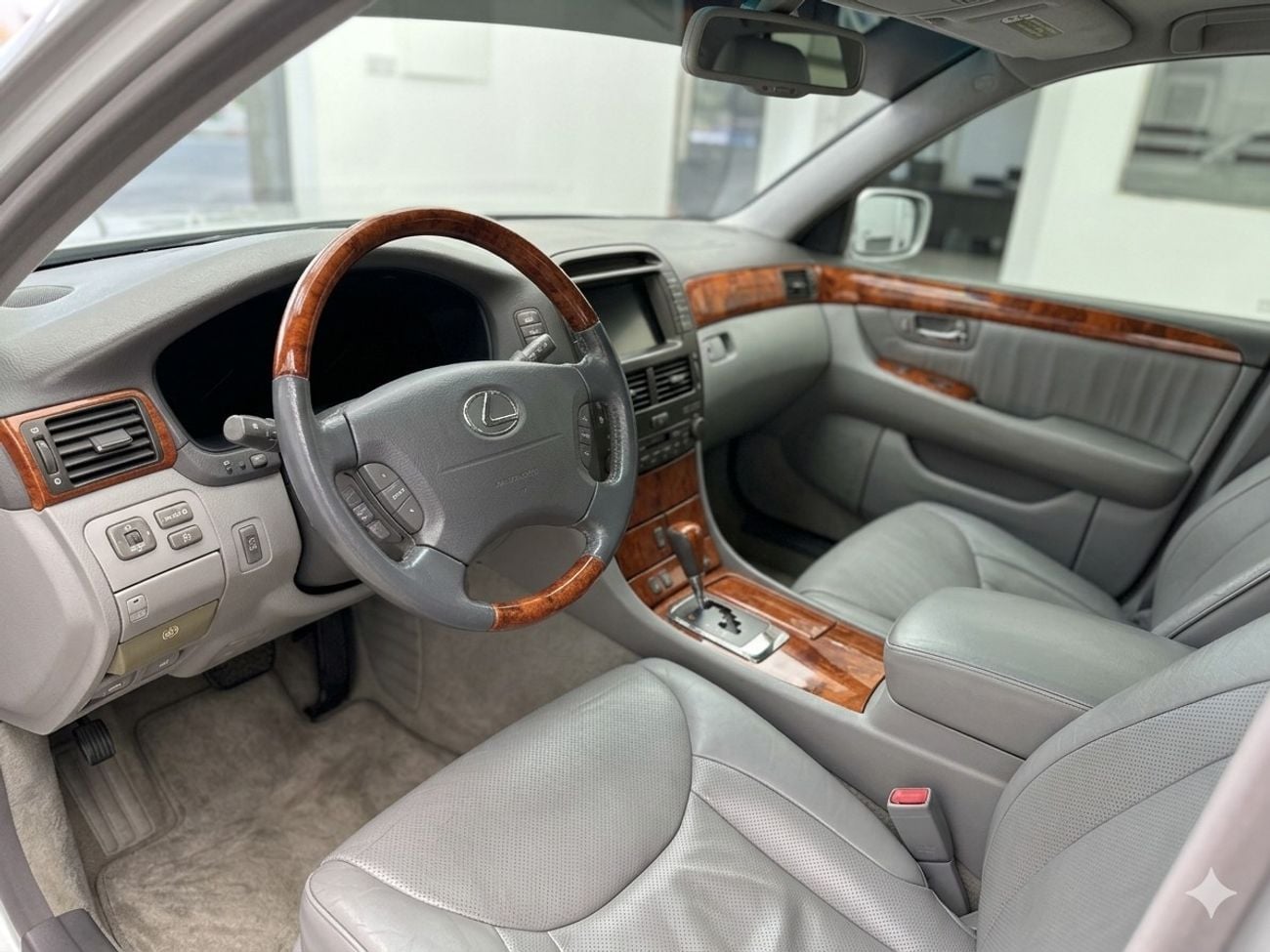 Lexus LS430 4.3