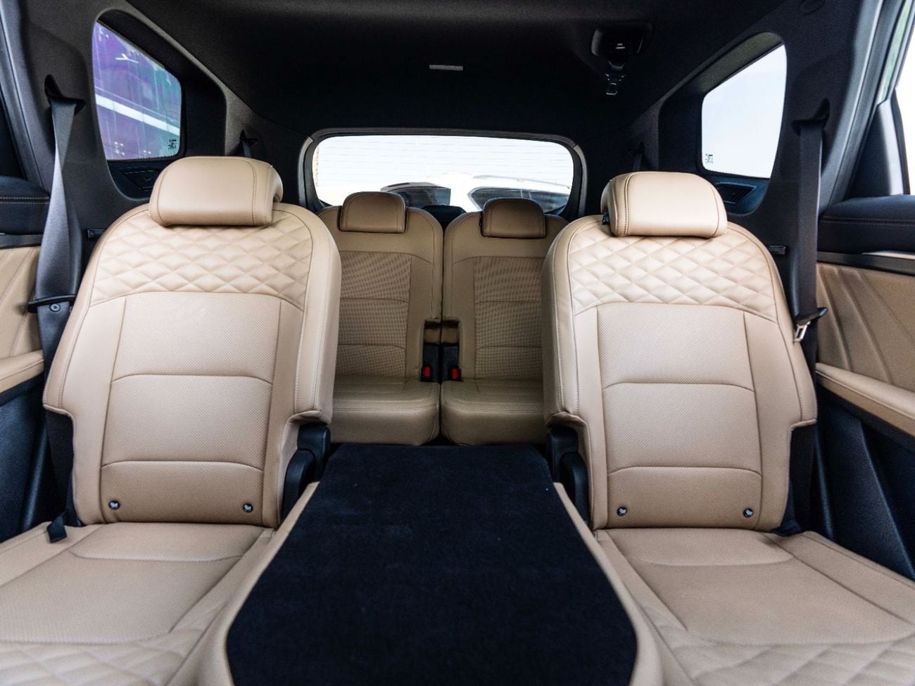 Geely Okavango GF