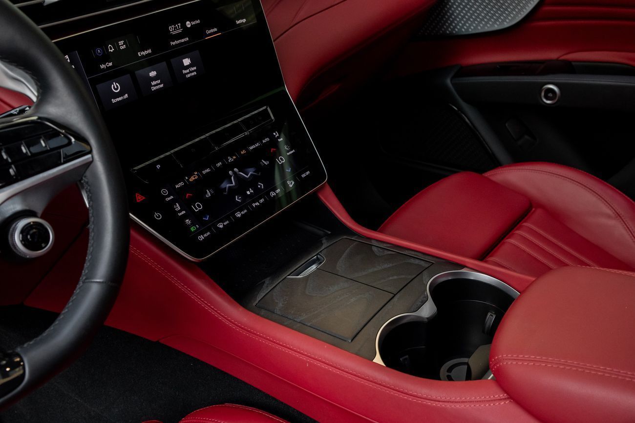 مازيراتي جريكال 4,113 P.M | 0% Downpayment |  Grecale Modena Agency Warranty!