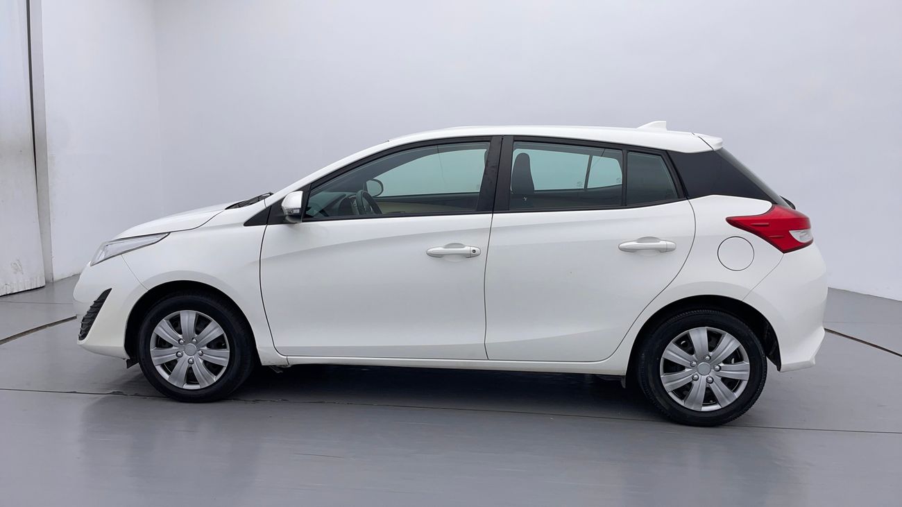 تويوتا يارس E 1.5 | بدون دفعة مقدمة | اختبار قيادة مجاني للمنزل