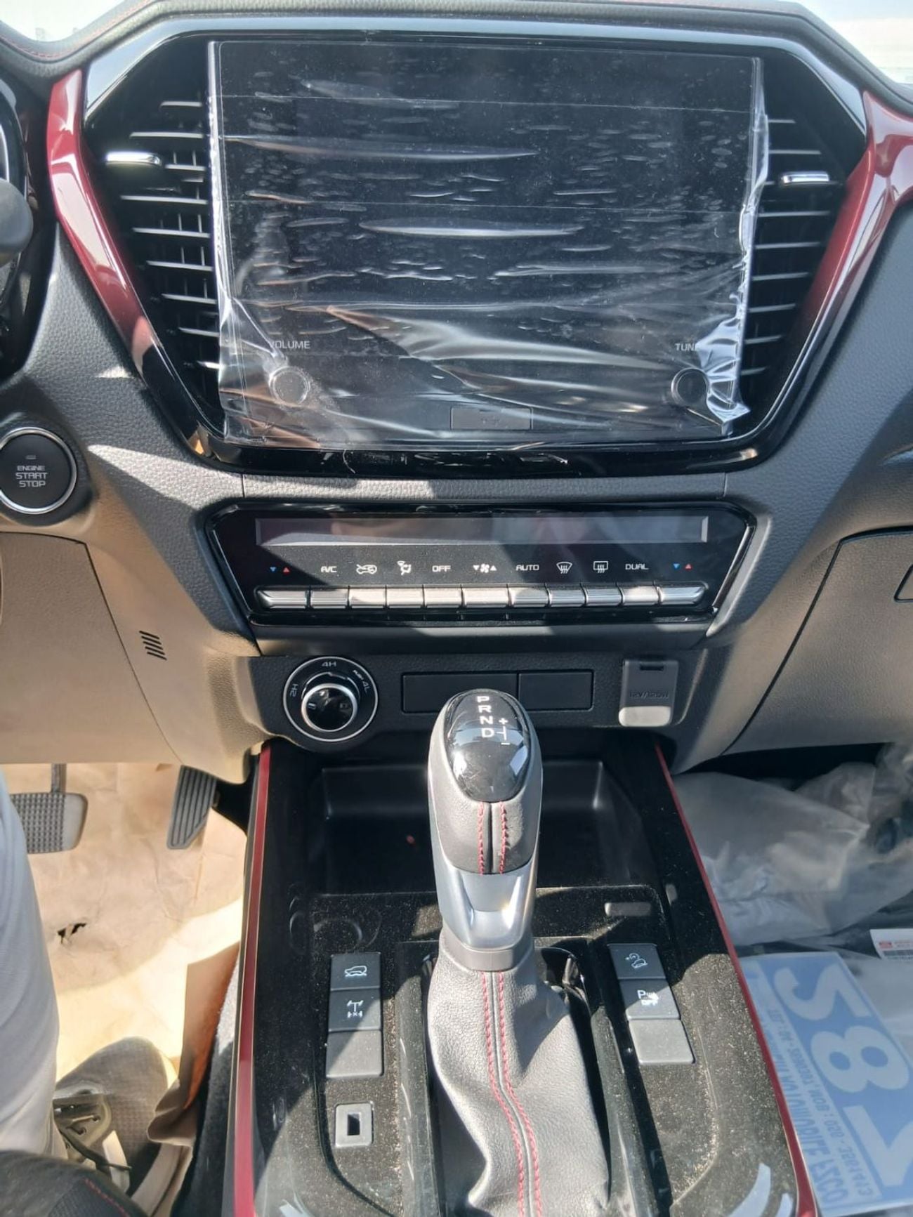إيسوزو D ماكس ISUZU D-MAX PICK UP, 3.0L DIESEL ENGINE, DIFF LOCK FULL OPTION