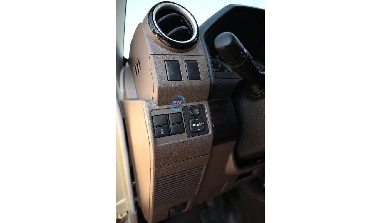 Toyota Land Cruiser Pick Up Double Cab LX-Z 2.8L Diesel 4WD 5 Seater Automatic