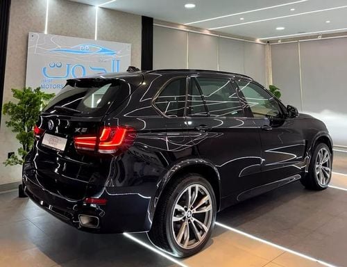 BMW X5 50i M SPORT AMAZING V8 || 7 SEATS || FULL OPTIONS || GCC II ACCIDENTS FREE I| SCREENS || PANORAMIC
