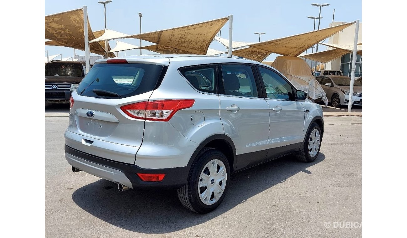 Ford Escape FORD ESCAPE GCC 2016 PERFECT CONDITION