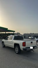 جي أم سي سييرا 1500 SLT 5.3L Crew Cab Utility RWD