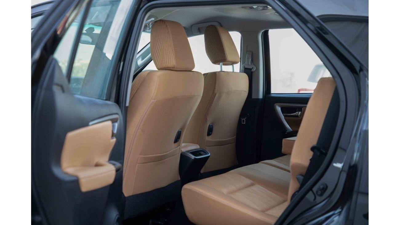 Toyota Fortuner 2023 Toyota Fortuner 4X4 2.4 17'I AL - Black inside Chamois | Export Only