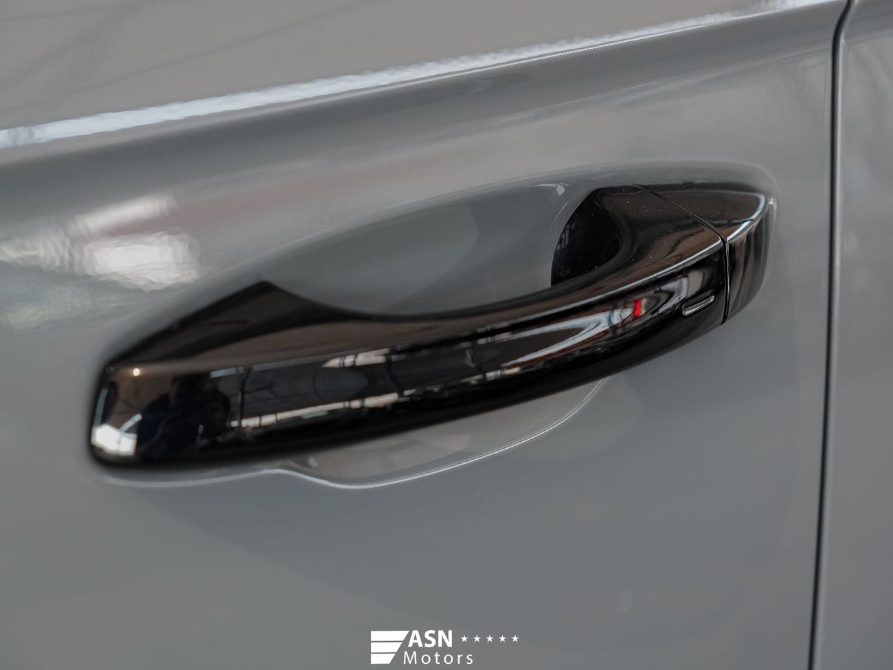 فولكس واجن T ROC 300 TSI Black Package 1.5T 2025 (Export Price)