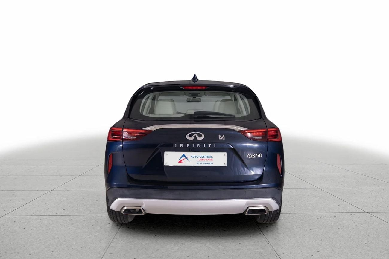 Infiniti QX50 LUXE 2.0