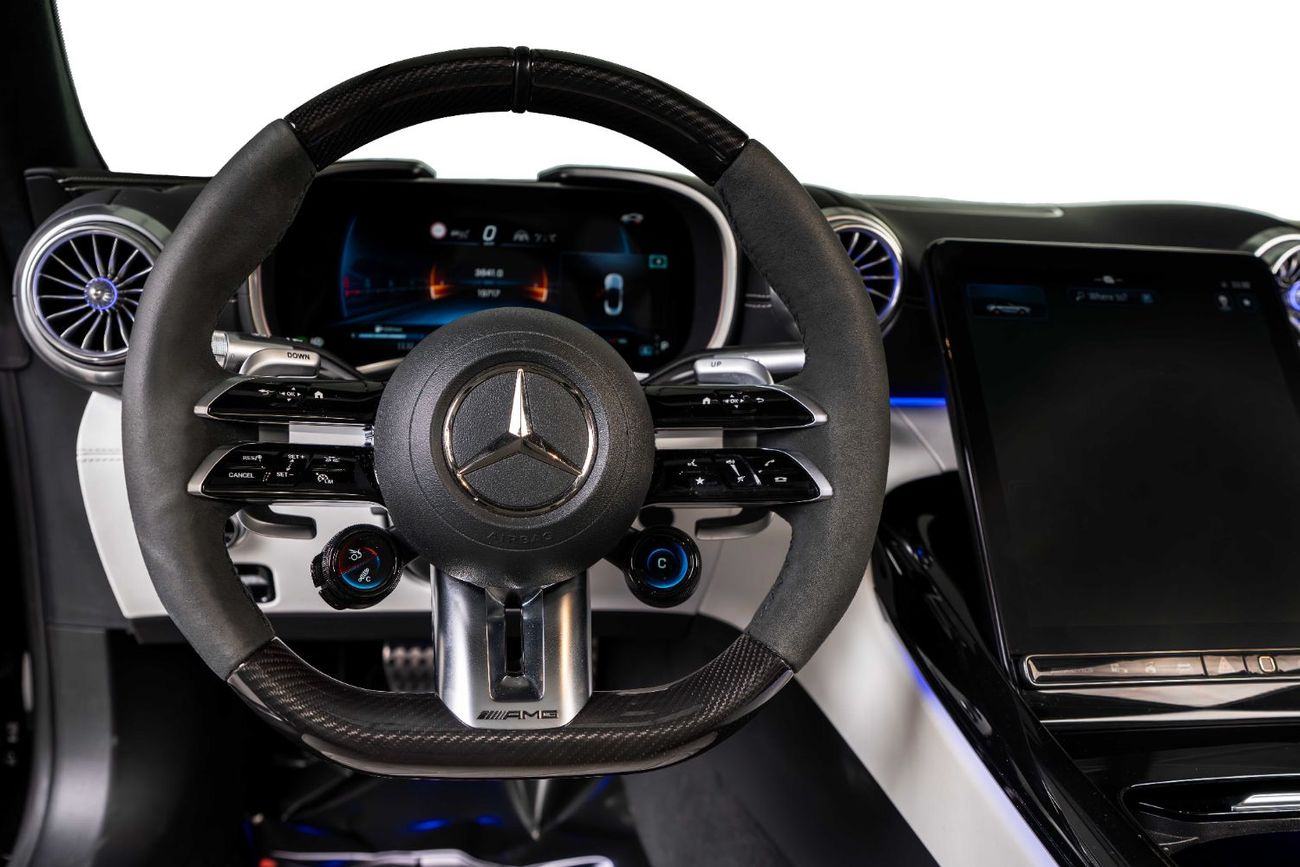 مرسيدس بنز SL 63 AMG AMG Driver Performance Pack-Full Leather Interior