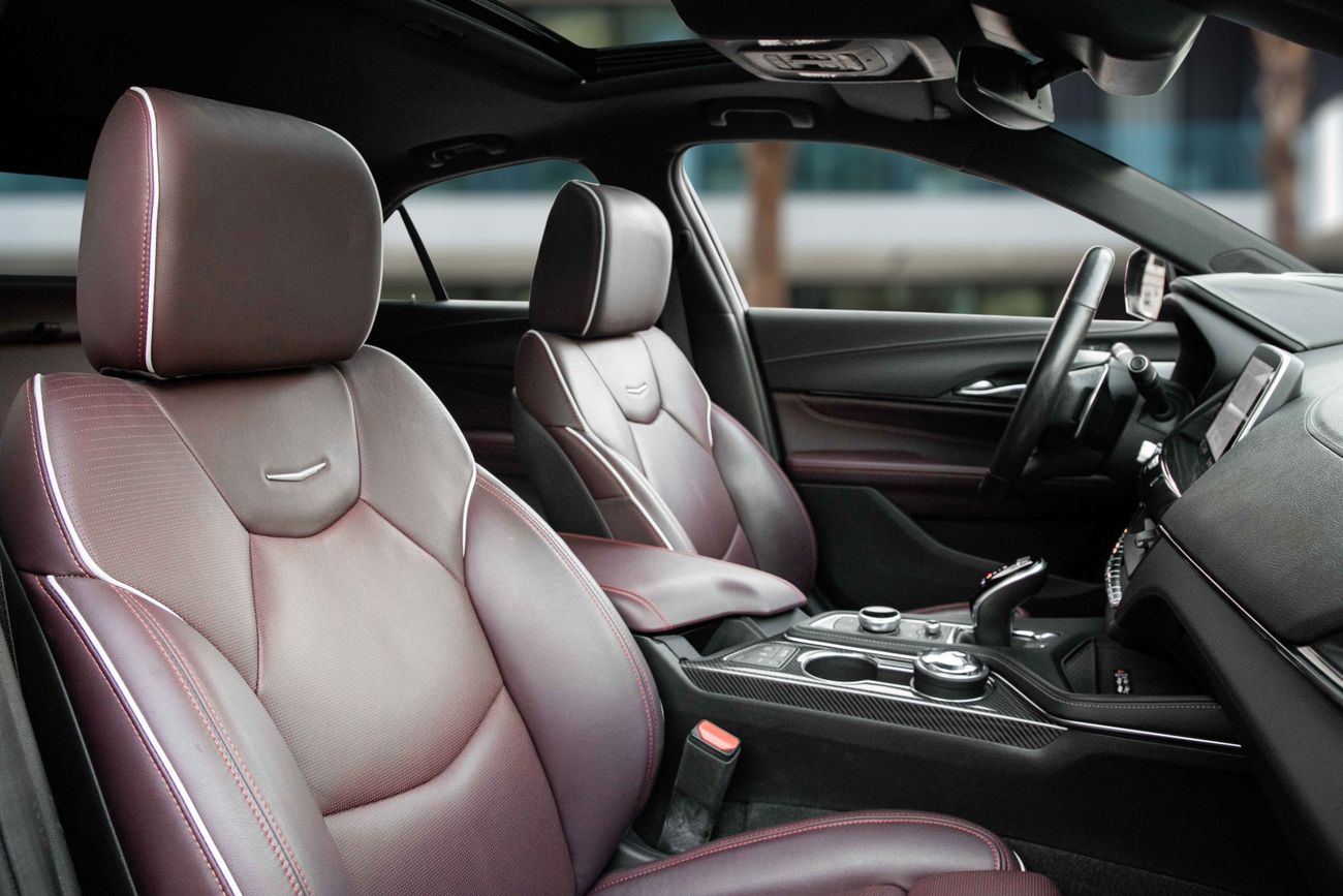 Cadillac CT4 CT4-V | 2,546 P.M | 0% Downpayment | Cadillac CT4-V|Cadillac Warranty!