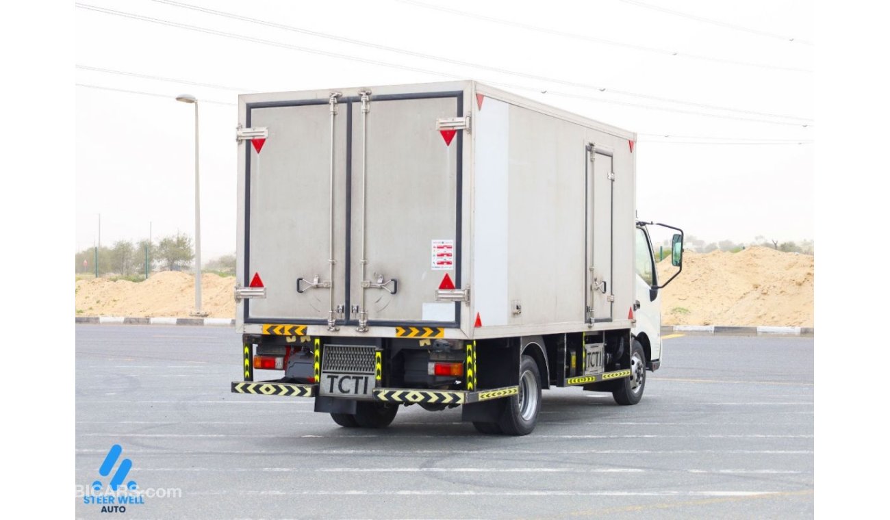 Hino 300 2018  Series 714 | Carrier Freezer Box | 4.0L DSL MT | LED Meter Panel | New condition | GCC