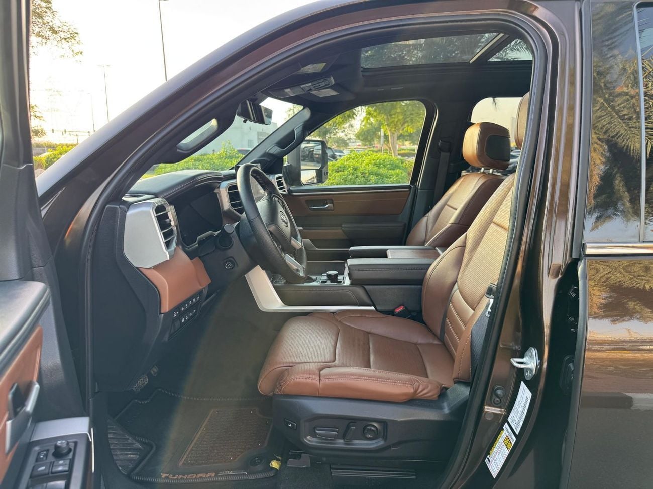 Toyota Tundra 1794 EDITION (NON GCC) 1974 edition platinum