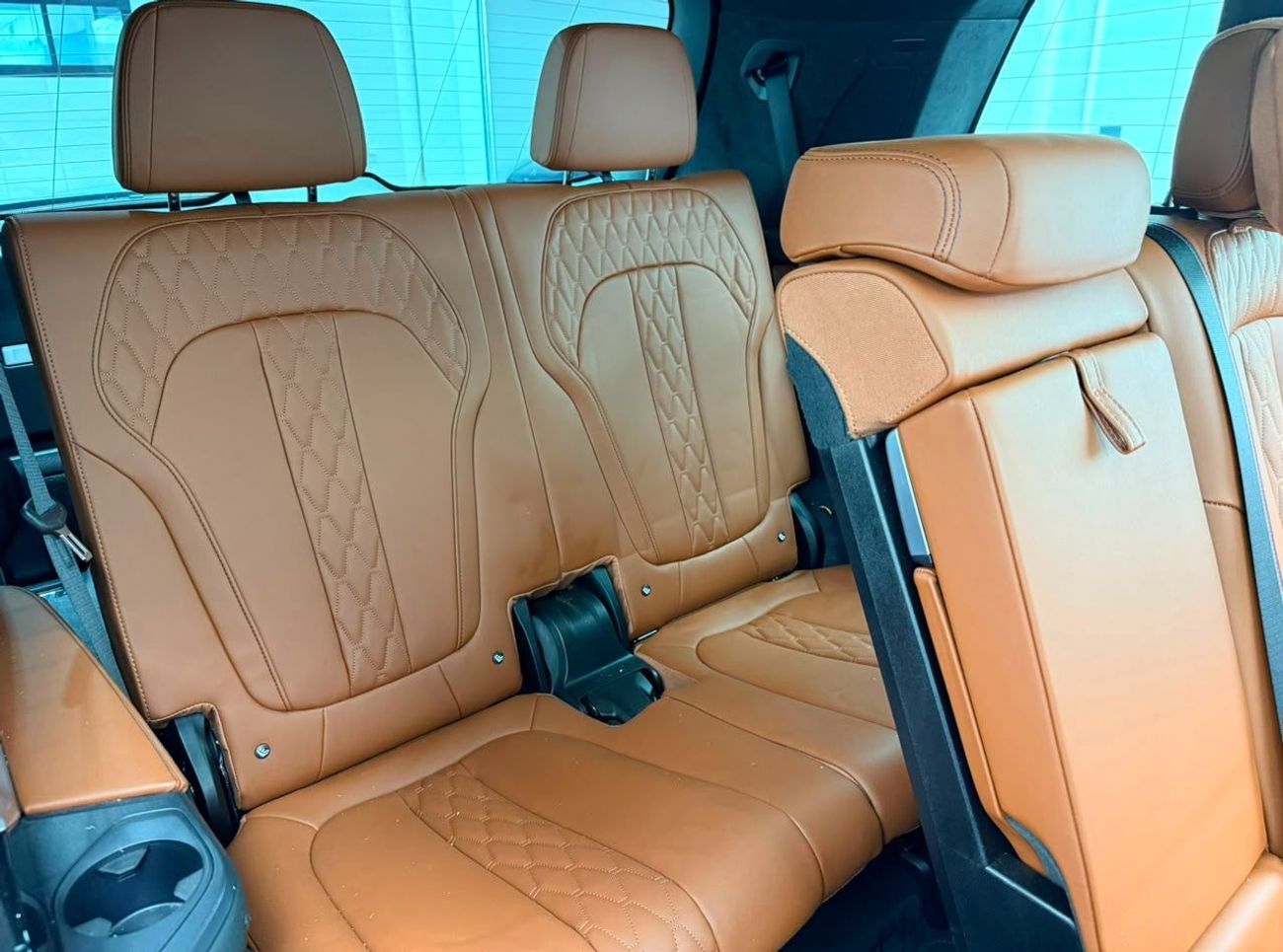 بي أم دبليو X7 XDRIVE40I M SPORT 2023 BMW X7 xDrive40i M-Sport, 2028 BMW Warranty + Service Pack, 7 Seater, Excellent Condition, GCC