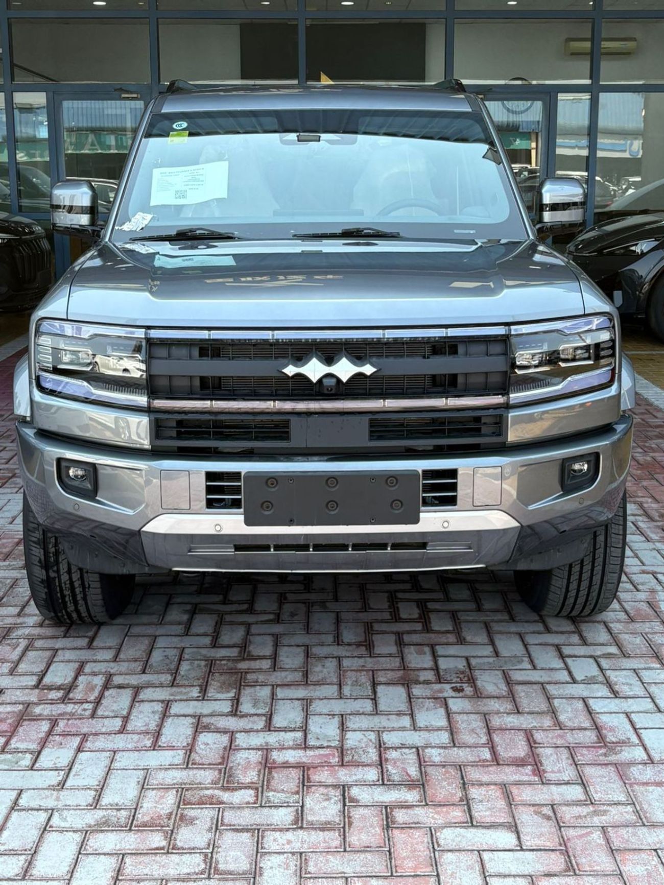 بي واي دي ليوبارد 5