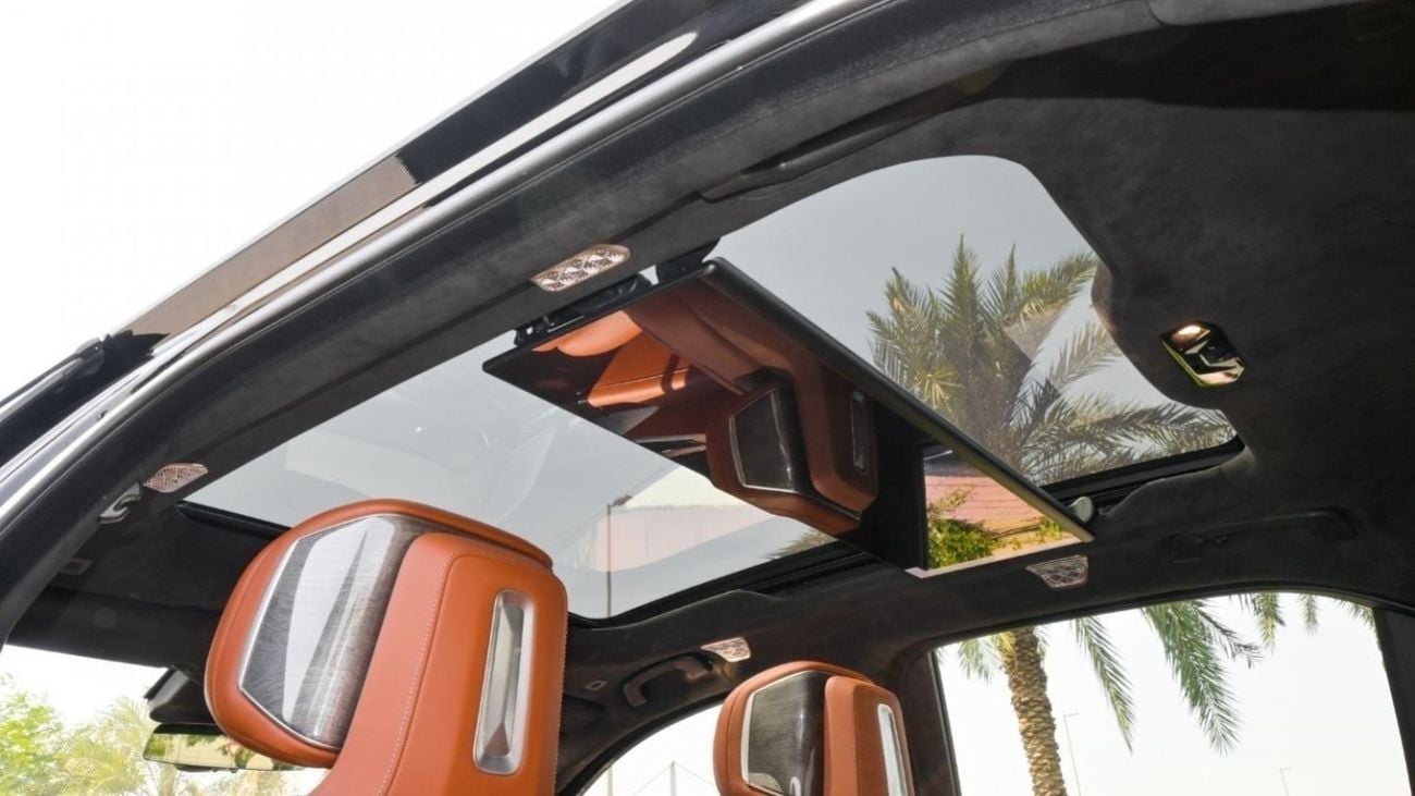 BMW 740Li BMW 740i Sedan - Black - 2024 Excellent Condition with 5 Years Dealer Warranty and Service