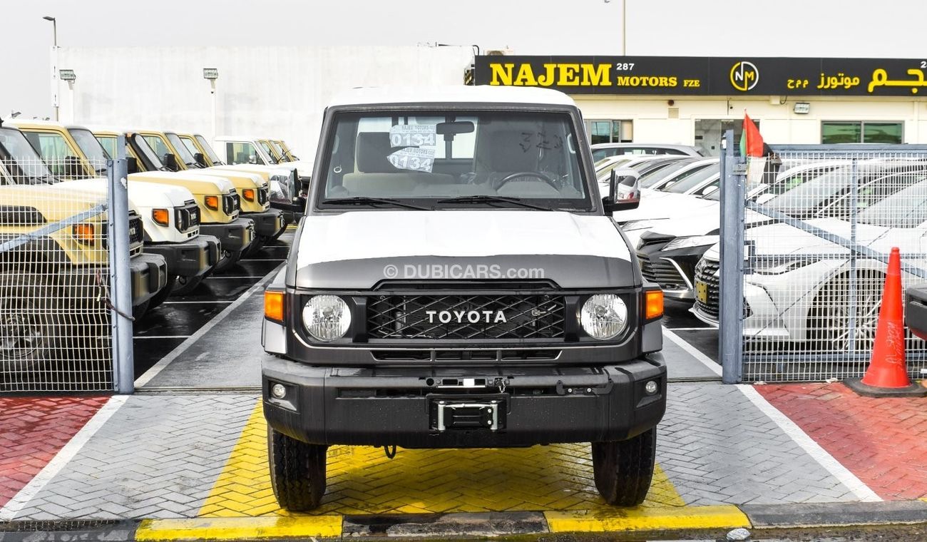 Toyota Land Cruiser Pick Up