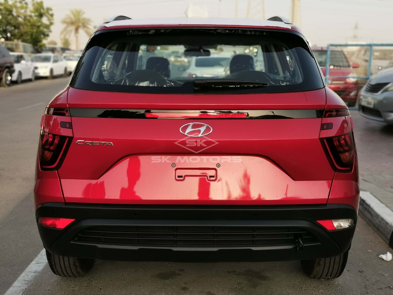 Hyundai Creta 1.5L, 16" Rims, DRL LED Headlights, Rear Parking Sensor, Rear A/C, Fabric Seats (CODE # HC07)