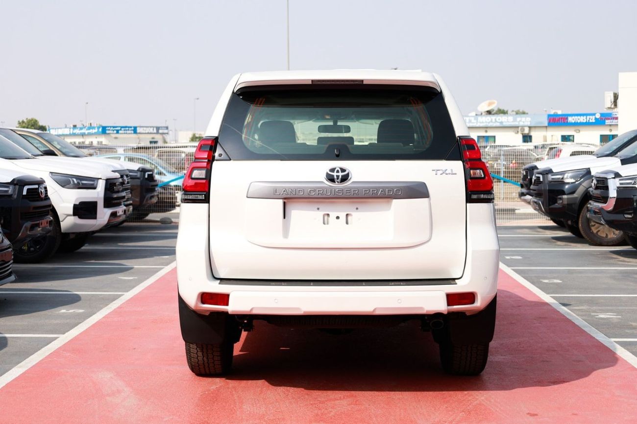 تويوتا برادو TOYOTA PRADO 2.7 TXL WHITE 2023
