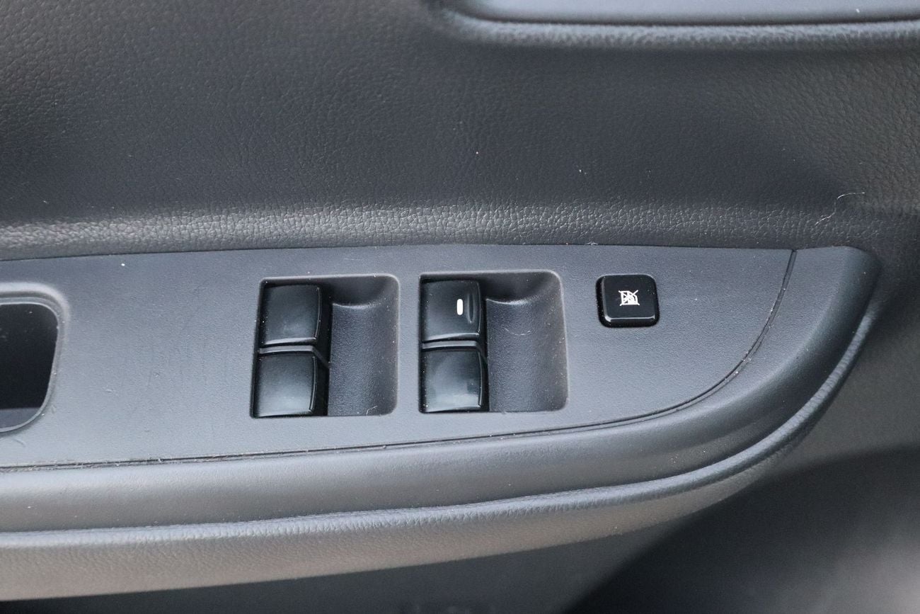 Mitsubishi L200 GL 2.4L (128 HP) Double Cab Utility