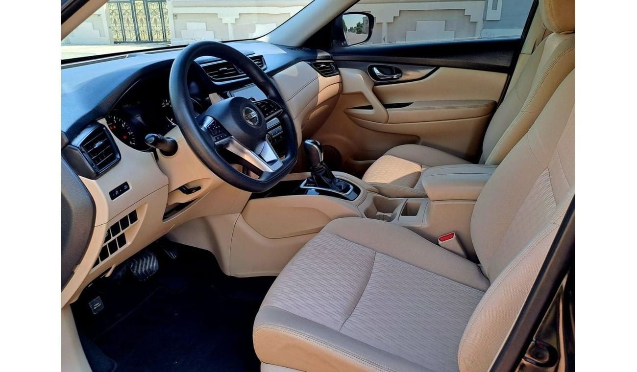 نيسان إكس تريل S 2.5L (169 HP) FWD (5 Seater) 2021 2.5L GCC (999/-MONTHLY)