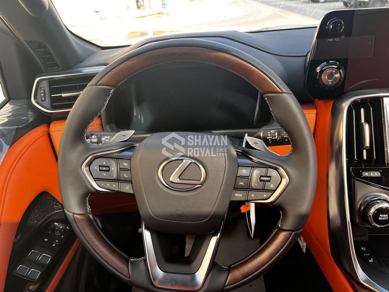 لكزس LX 700h 3.5L HEV TWIN TURBO V6 VIP 4SEATS BLACK EDITION | AUTO PARKING | AT 4WD 2026MY