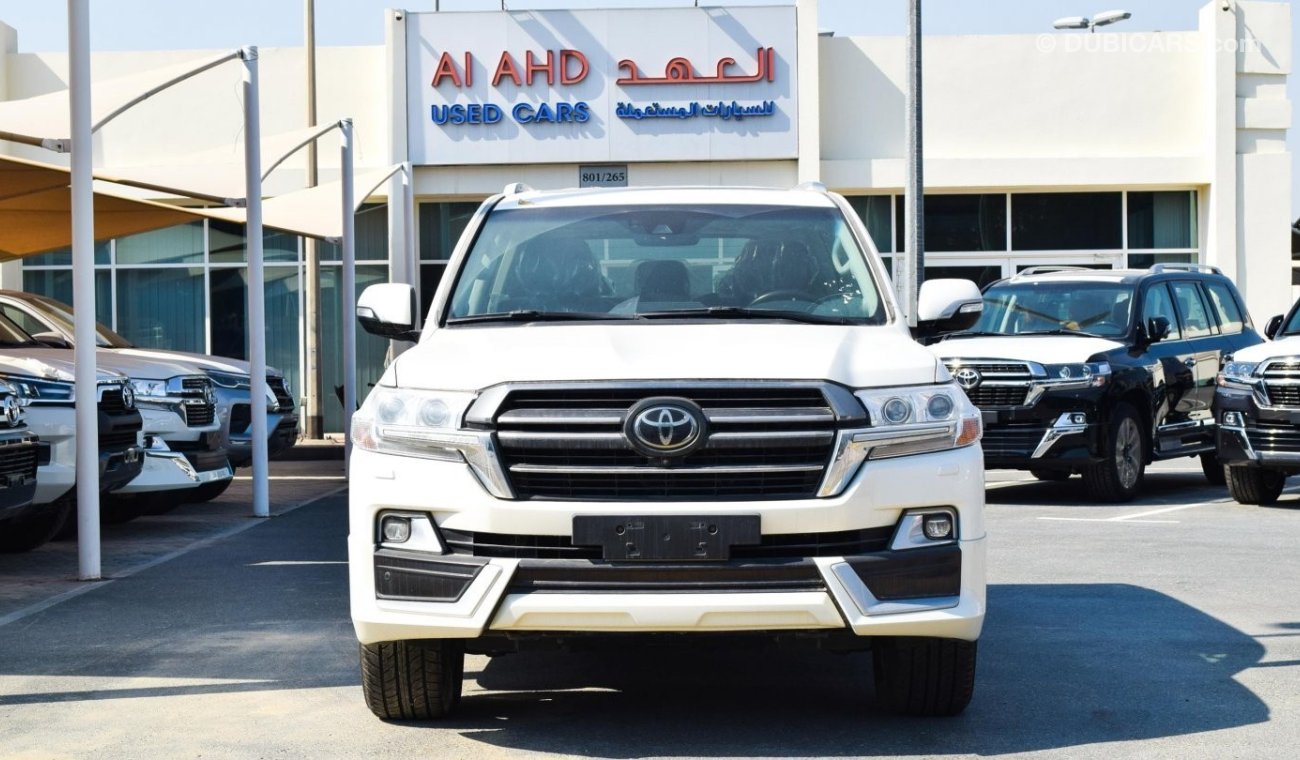 Toyota Land Cruiser VX-R V8 5.7  Grand Touring S