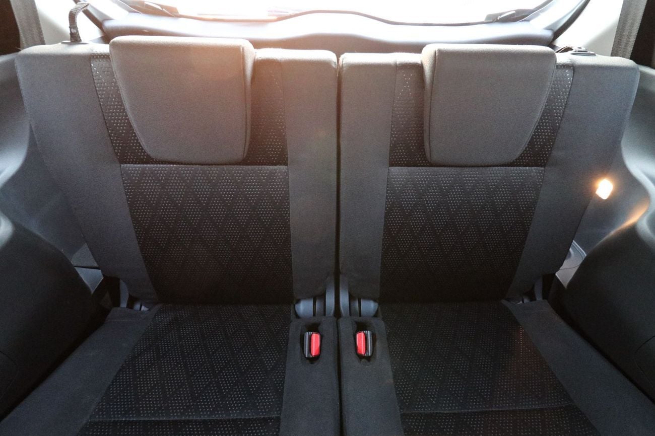 Toyota Veloz GLX Toyota Veloz 2023 1.5L | 7 Seats | Fuel Efficient SUV UAE | Used