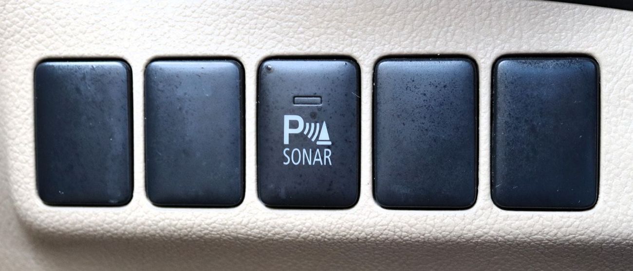 ميتسوبيشي آوتلاندر GLX Basic 2.4L (7 Seater)