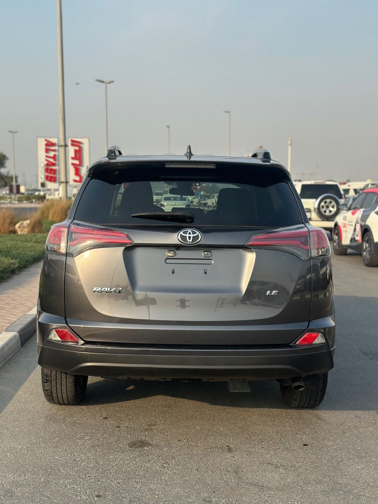 Toyota RAV4 2017 good condition leather seats