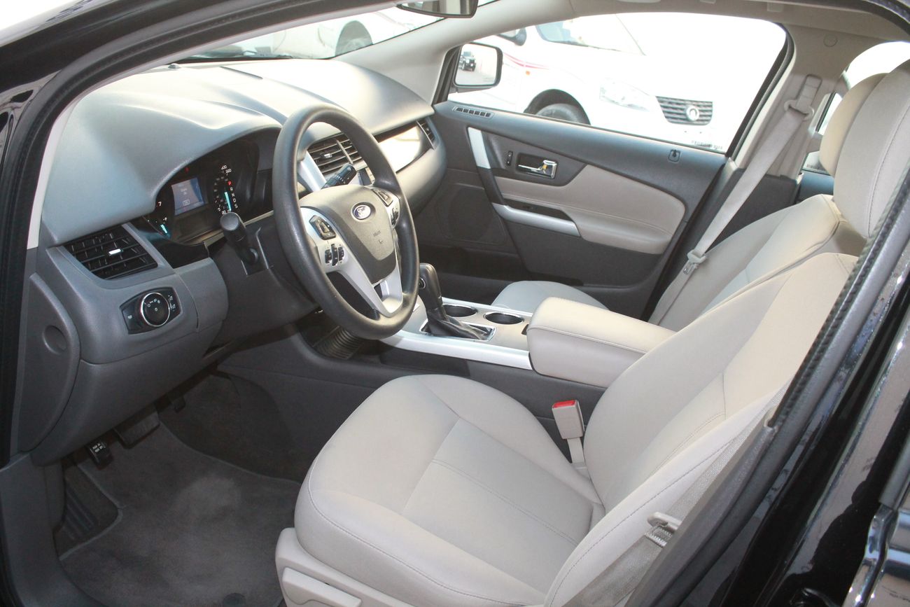 Ford Edge SE 3.5L V6 2014 MODEL WITH BLUETOOTH