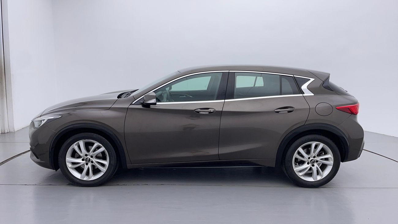 Infiniti Q30 STD 1.6 | Zero Down Payment | Free Home Test Drive