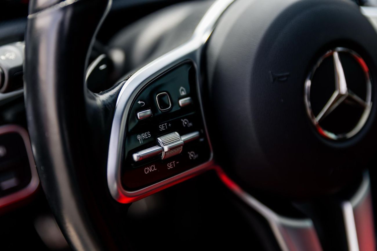 مرسيدس بنز A 220 3years warranty  2years service